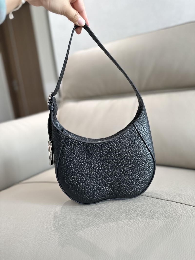 Bv*b*rry hobo bags